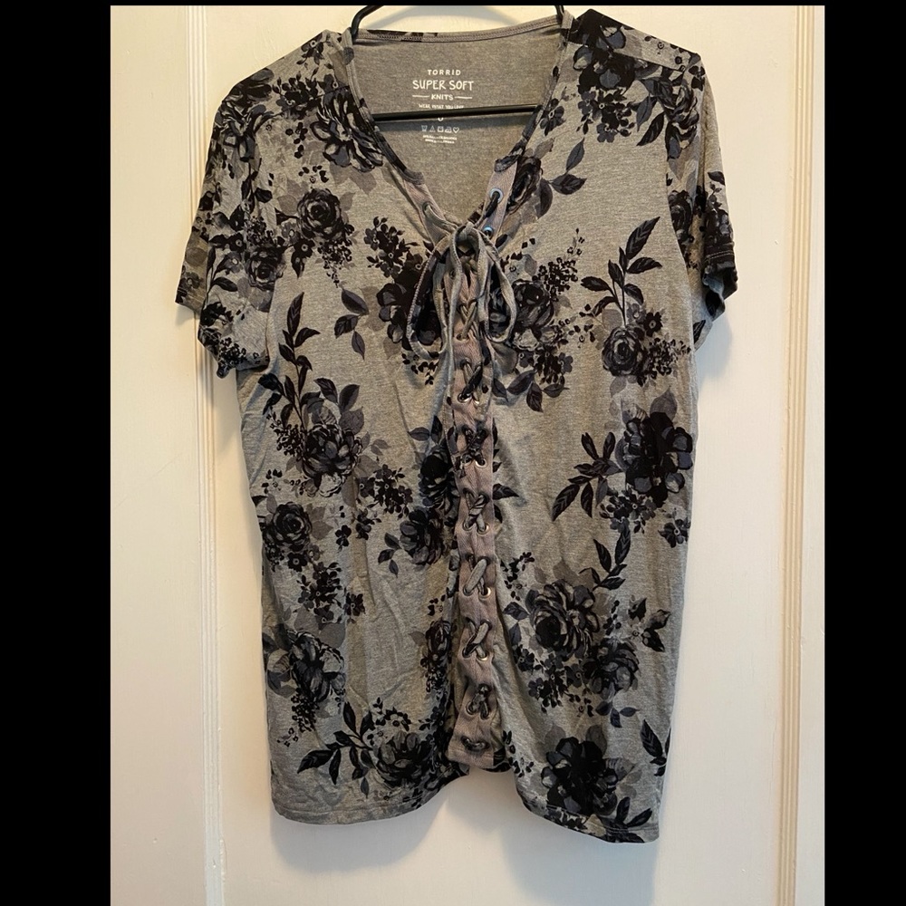 Torrid Super Soft Gray Floral Shirt